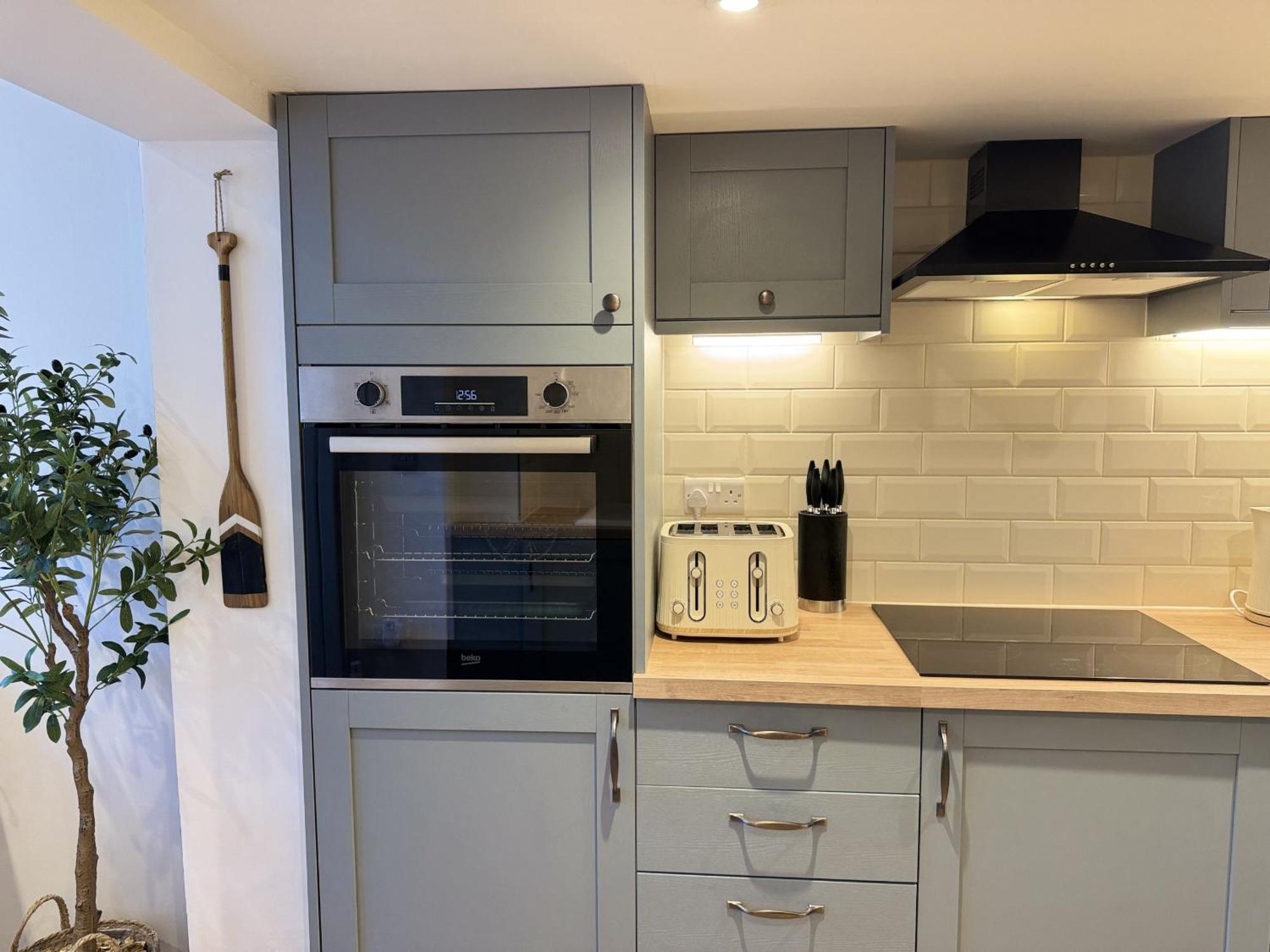 Driftwood House - Luxury Dog-Friendly Townhouse In Cowes, Steps From Marina Villa Cowes  Eksteriør bilde